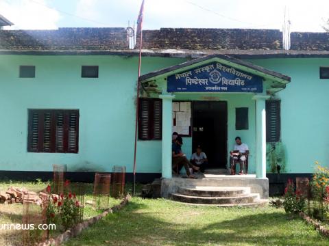पिण्डेश्वर क्याम्पसमा एक वर्षे बि.एड. कार्यक्रम सञ्चालनको माग गर्दै विद्यार्थीहरू आन्दोलित
