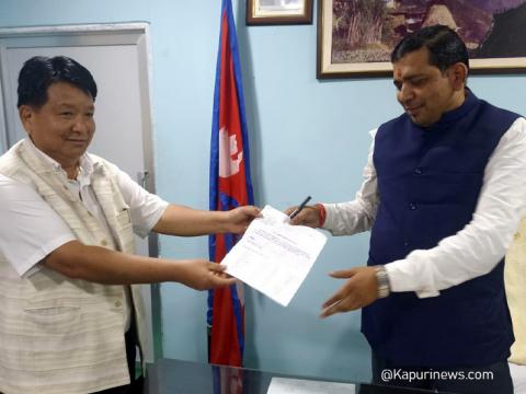 इटहरी एमालेद्वारा कर घटाउन विशेष सभाको माग, मेयरले नमाने आन्दोलन र अदालतको चेतावनी