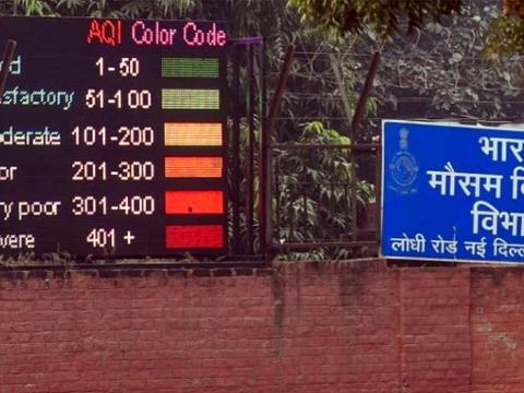 भारतको राजधानी दिल्लीमा बुधवार तापक्रम ५२ दशमलव ९ डिग्री पुगेको सत्य हो ?