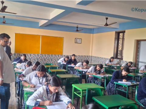 विराटनगरमा कक्षा ८ को महानगरव्यापी परीक्षा व्यवस्थित र मर्यादित रूपमा सञ्चालन