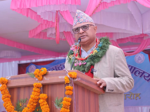 कोसी प्रदेश सरकारलाई हप्ताको २ दिन बिदाले कार्य दिन अपुग, इन्धन बचत भएन कोसी प्रदेश सरकारलाई हप्ताको २ दिन बिदाले कार्य दिन अपुग, इन्धन बचत भएन