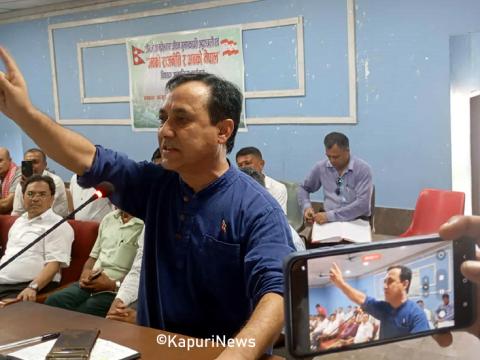 बदलिनेले नेतृत्व गर्छ, नबदलिने बढारिन्छ : महामन्त्री शर्मा