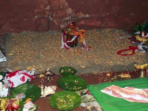 नेपालीहरूको महान् चाड बडादशैँ देखि सुरु, आज घटस्थापना