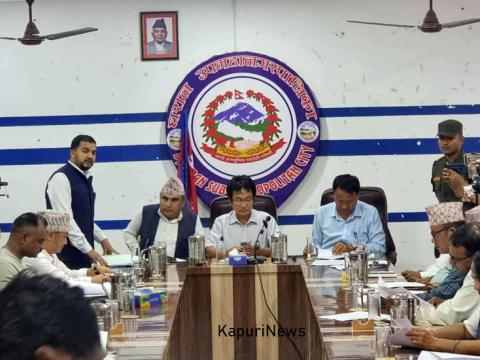 तोडफोड, आगजनी, लुटपाटका मुख्य नायक नगर प्रमुखकै मानिस भएको भट्टराईको आरोप