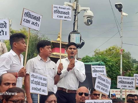 नगर प्रमुखले धरानमा भएको तोडफोड र आगजनीको सम्पूर्ण जिम्मा लिनुपर्छ : जेनजी विद्यार्थी श्रेष्ठ
