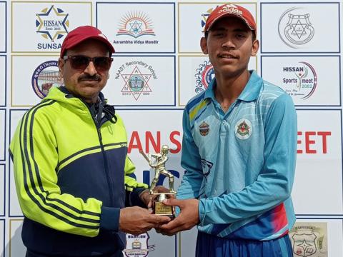 हिसान कप क्रिकेटको उपाधिका लागि नमुना कलेज र स्मल हेभन भिड्ने