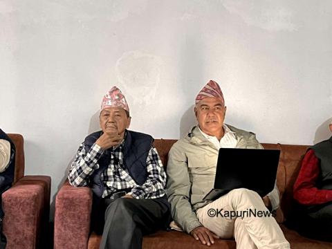 राजश्वमा गिरावट, बढ्दो ऋणले नेपालको आर्थिक अवस्था चुनौतीपूर्ण: डा.हरि रोका राजश्वमा गिरावट, बढ्दो ऋणले नेपालको आर्थिक अवस्था चुनौतीपूर्ण: डा.हरि रोका