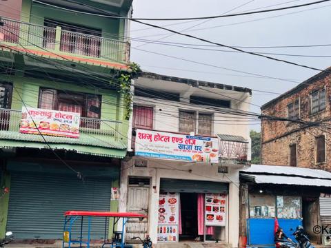 चतरालाईनबाट यौन व्यवसाय गरेको आरोपमा होटल सञ्चालक सहित ९ जना पक्राउ 